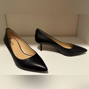 Michael Kors MK-Flex Low Heel
